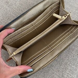 Tory Burch black wallet